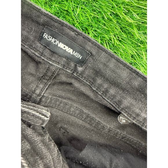 Fashion Nova Men Black Distressed Skinny Jeans Sz 36 Ripped Knee Zip Ankle - Picture 3 of 9